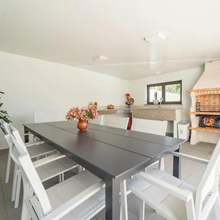 Casa De Eiro By House And People *