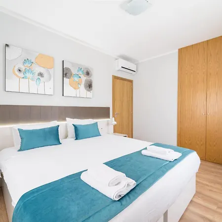 Casa De Eiro By House And People *