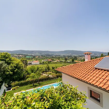 Casa De Eiro By House And People 度假居 *