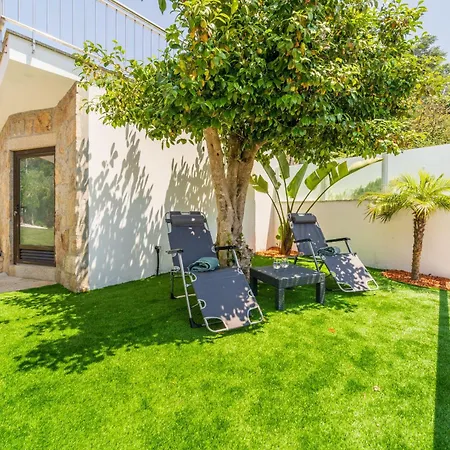 Casa De Eiro By House And People Дом отдыха Барселуш