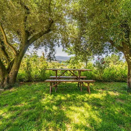 Дом отдыха Casa De Eiro By House And People