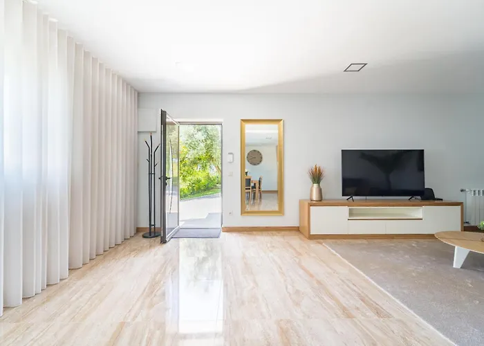 Casa De Eiro By House And People