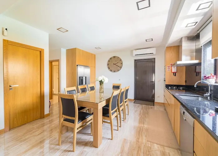 Casa De Eiro By House And People * Barcelos